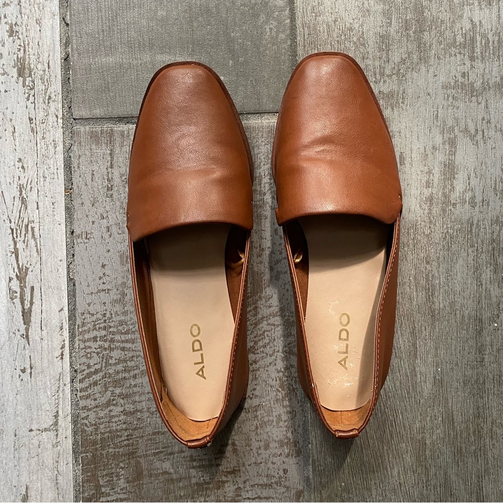 Aldo loafers/flats